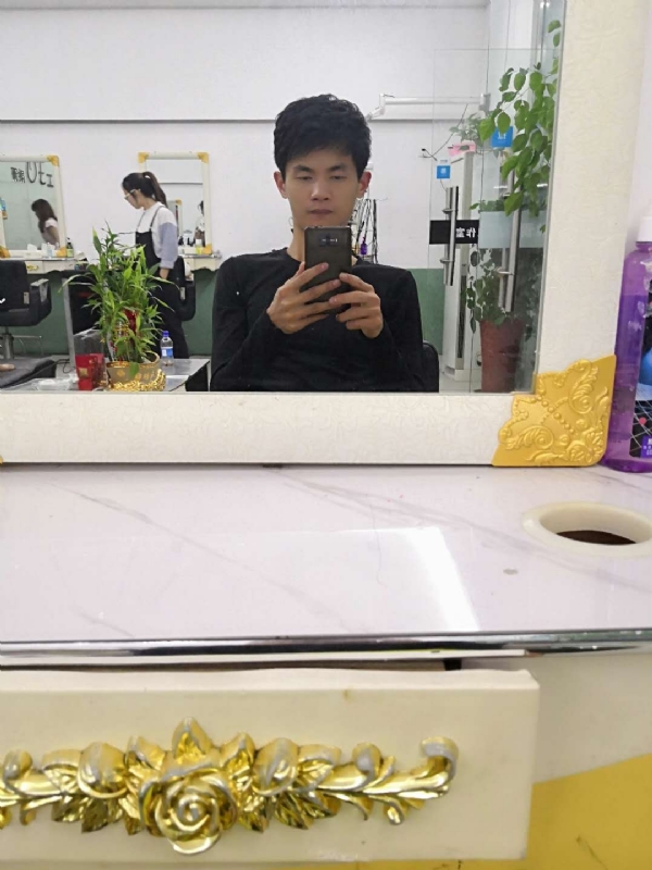 小九玖的第一张照片--周宁婚介网