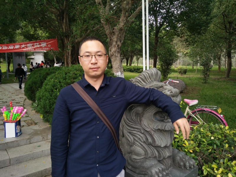逍遥龙龙的第一张照片--周宁婚介网