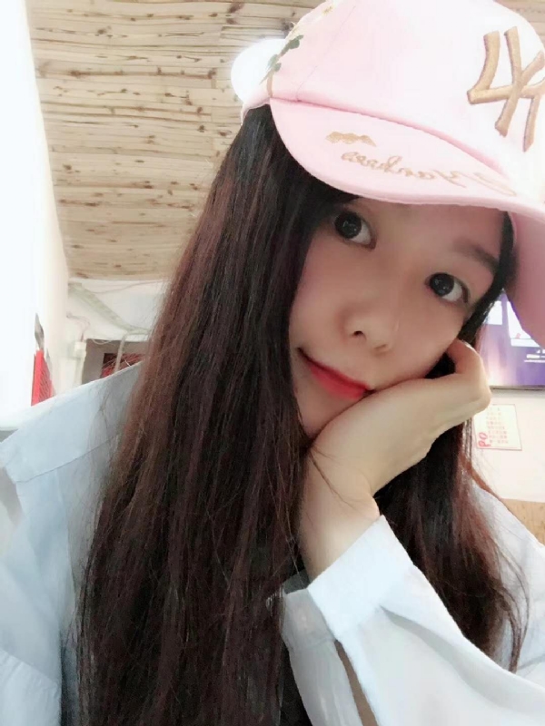 丹丹的第一张照片--周宁婚介网