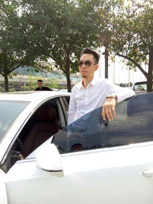 杨岳的第一张照片--周宁婚介网