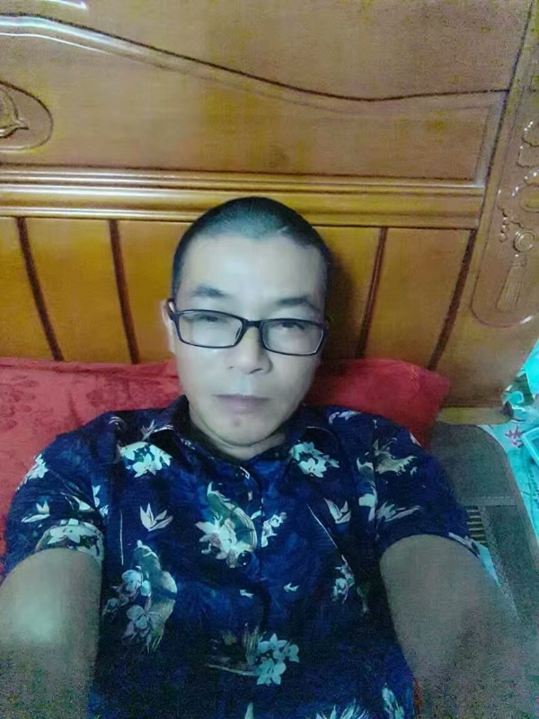坚信就是你的第一张照片--周宁婚介网