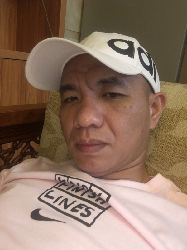 坚持到底的第一张照片--周宁婚介网