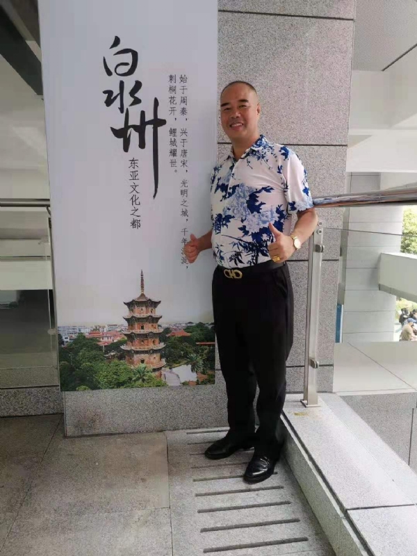 李国伟的第一张照片--周宁婚介网