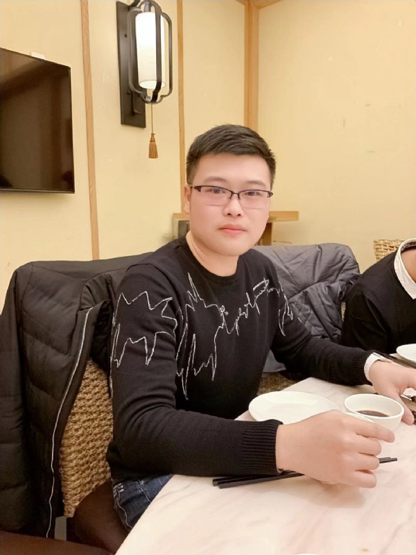 YIDA的第一张照片--周宁婚介网
