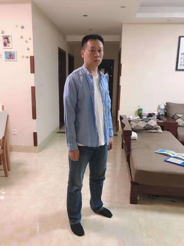 以勒的第一张照片--周宁婚介网