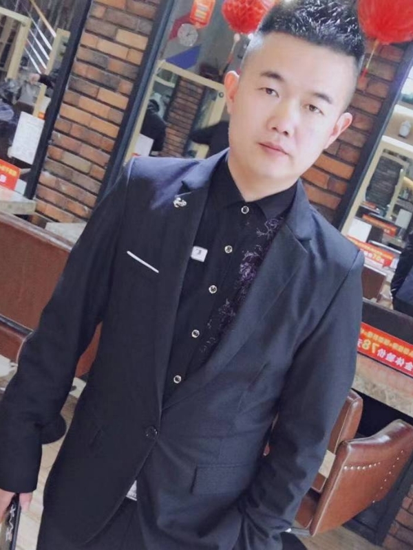 相伴到老的第一张照片--周宁婚介网