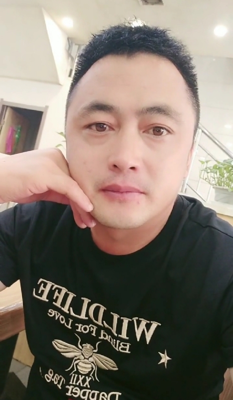 廖艾德的第一张照片--周宁婚介网