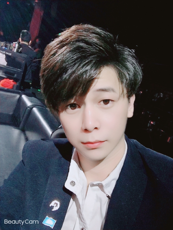 梦晨的第一张照片--周宁婚介网