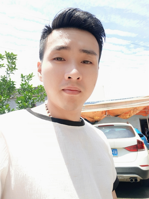 人间烟火的第一张照片--周宁婚介网