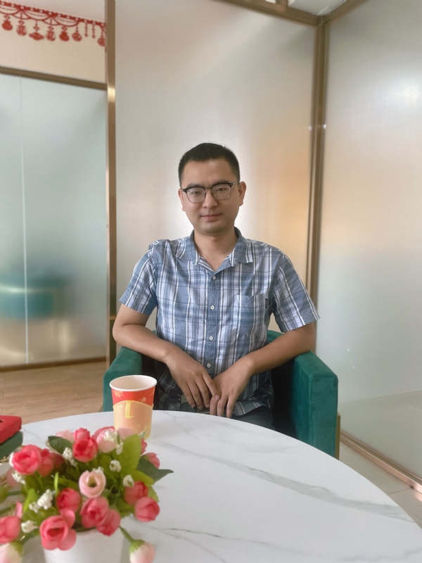 微尘的第二张照片--周宁婚介网