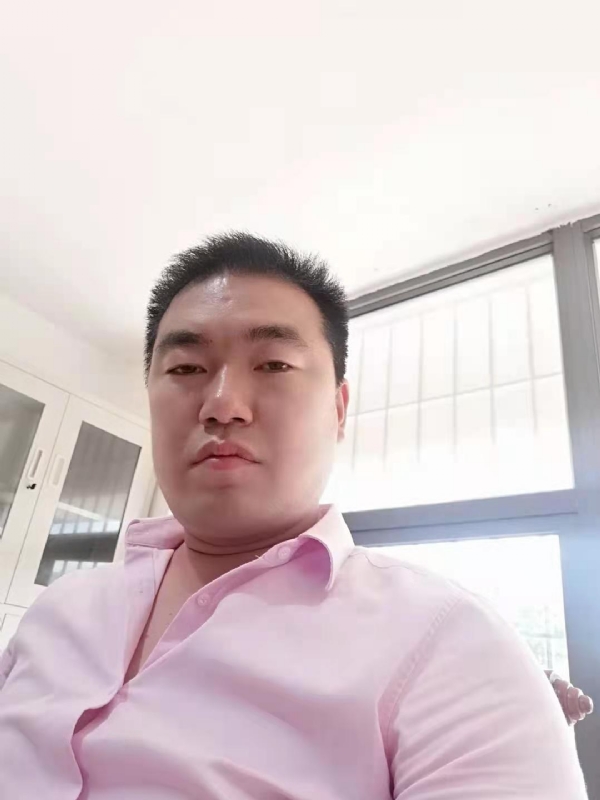 命运的打拼的第一张照片--周宁婚介网