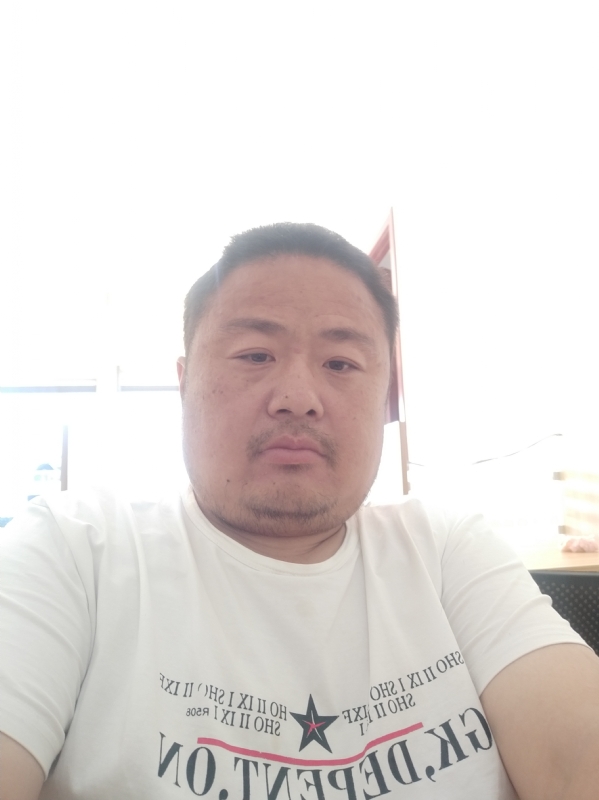 流星隐爱的第二张照片--周宁婚介网