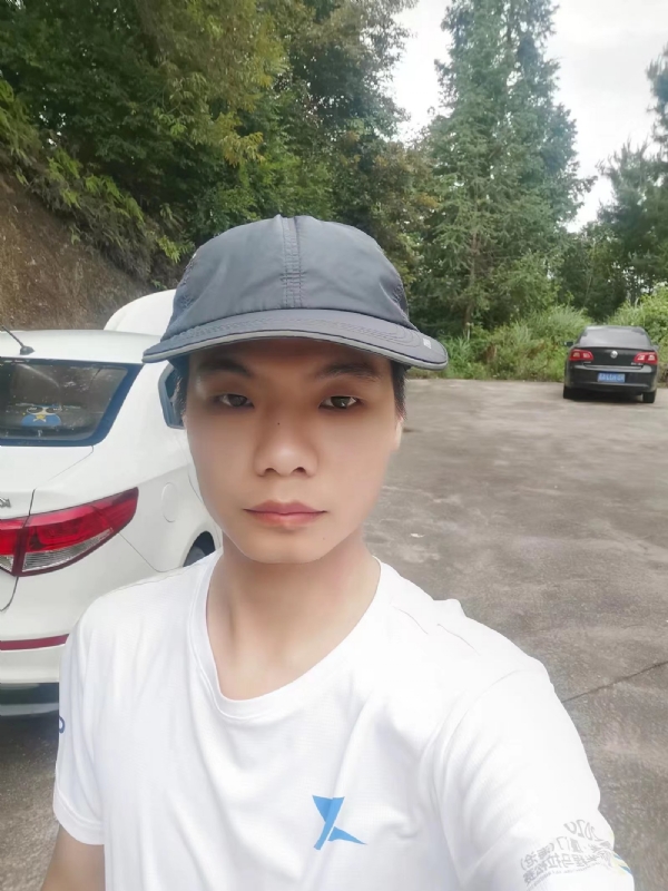 携手相伴的第一张照片--周宁婚介网