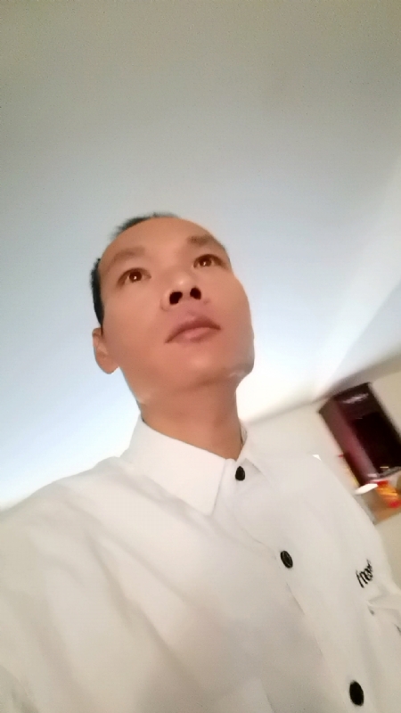 只影向谁去的第五张照片--周宁婚介网