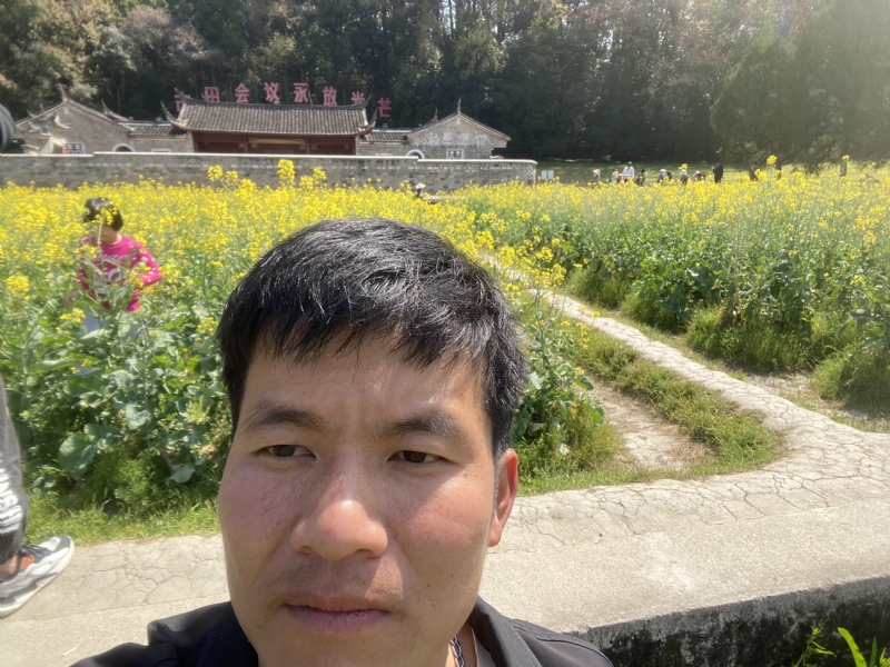 开心的第二张照片--周宁婚介网