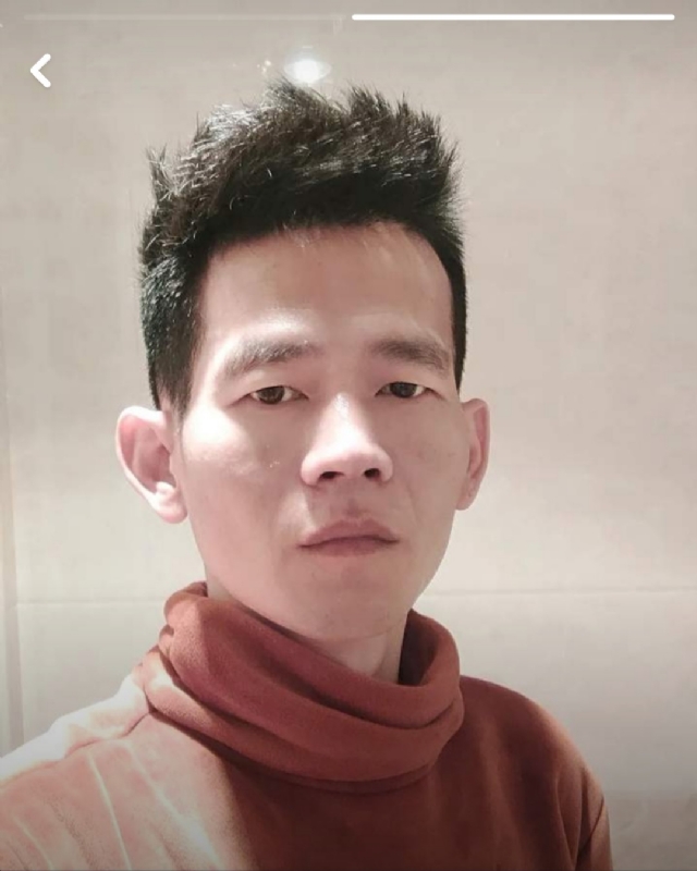 白了少年头的第一张照片--周宁婚介网