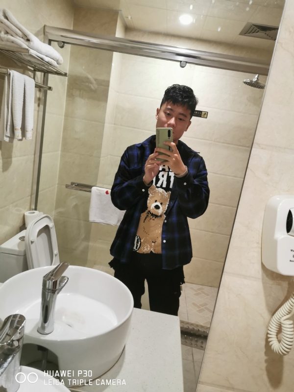 佛系人生的第四张照片--周宁婚介网