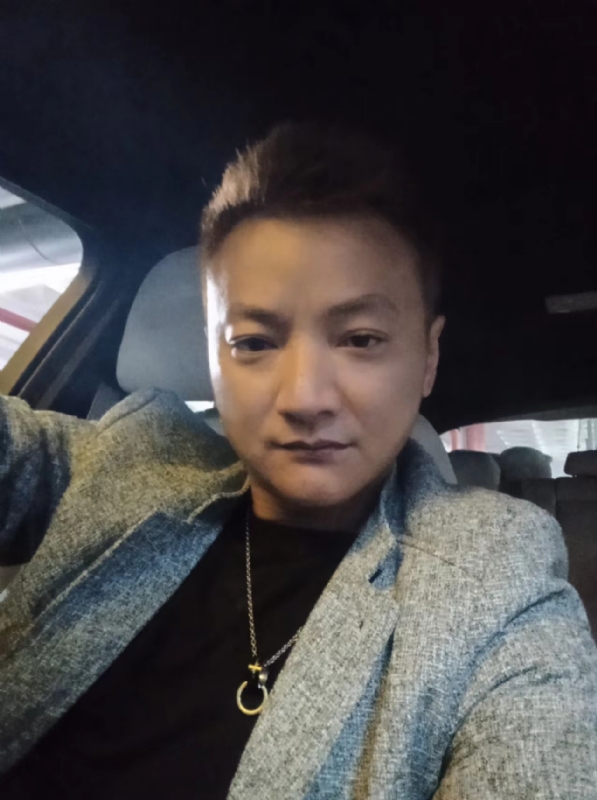 夜、有雨敲窗的第三张照片--周宁婚介网