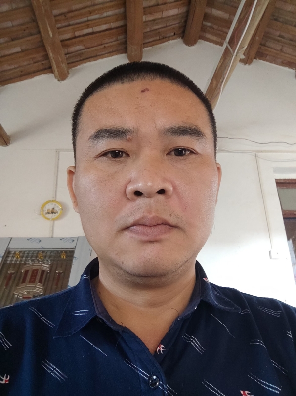 破碎的第一张照片--周宁婚介网