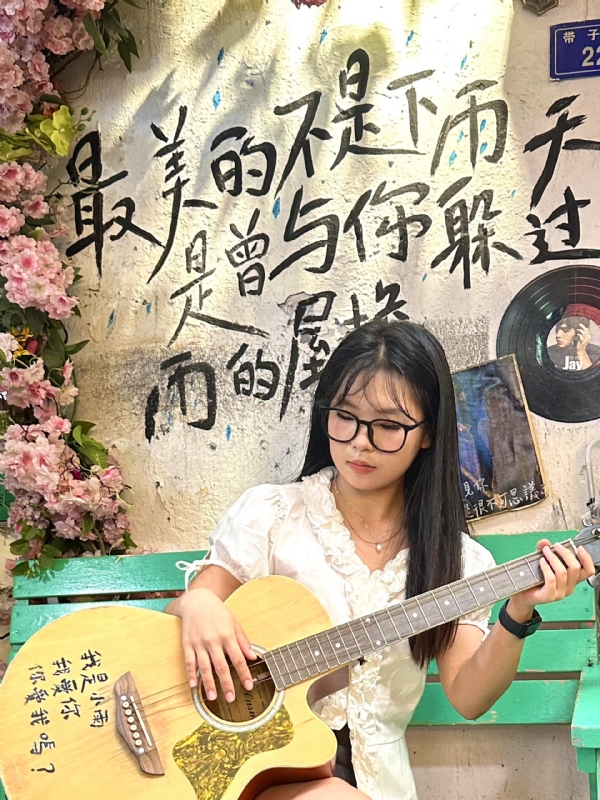 魔仙的第一张照片--周宁婚介网